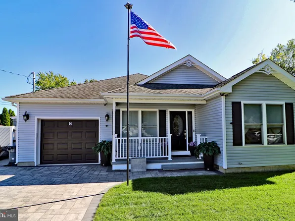 8 Keelson Dr, Waretown, NJ 08758