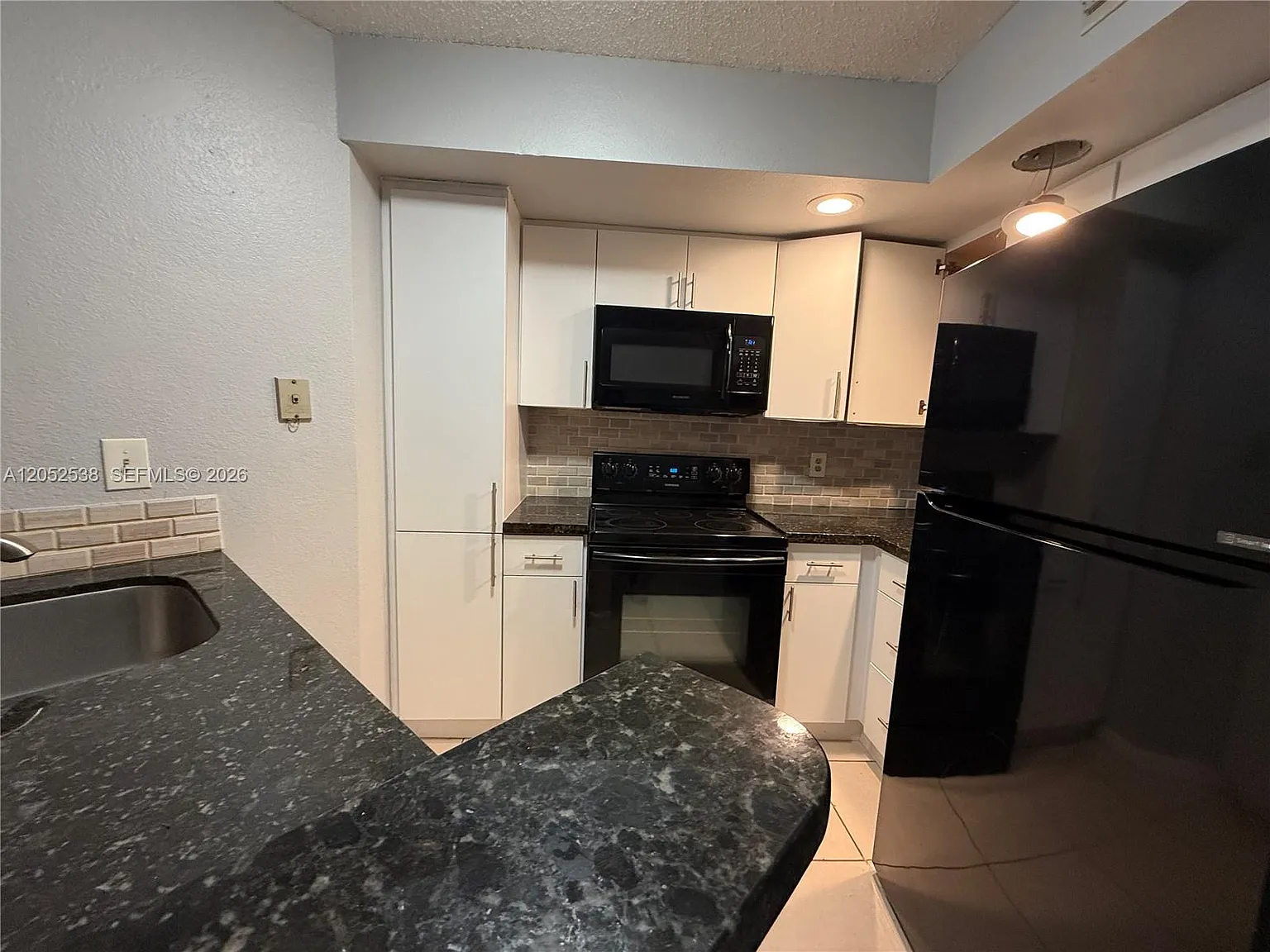 Isles At Lago Mar Condo — Photo 3