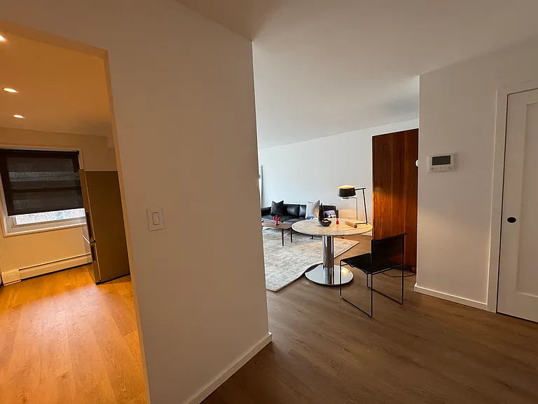 101 Lincoln Ave #3E — Photo 1