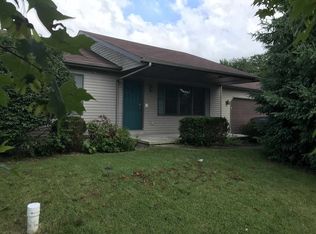 20736 Rivers Edge Dr, Goshen, IN 46528