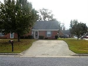 1st image of 2700 B Bluff View Dr