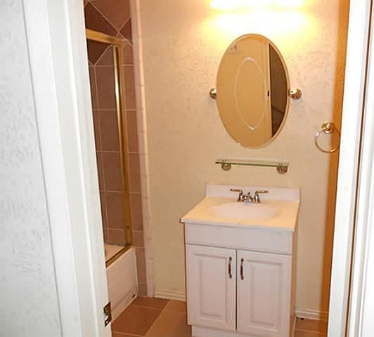 1st image of 1828 Arundel Dr