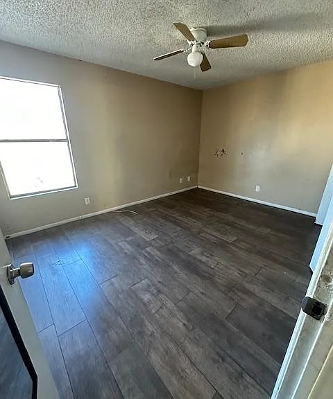 260 W 8th Ave #249 — Photo 2