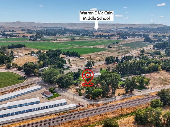 5th image of 10496 Railroad Ln