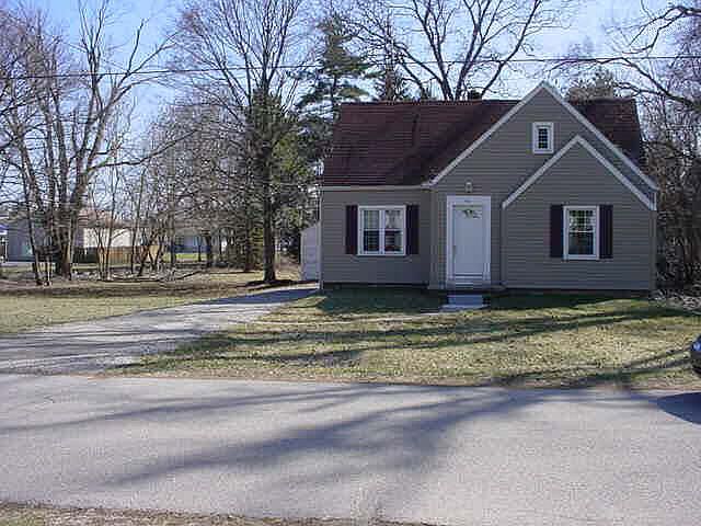 1st image of 1033 S Park Dr