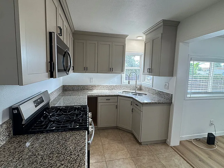 3510 Helix St #3510 — Photo 6