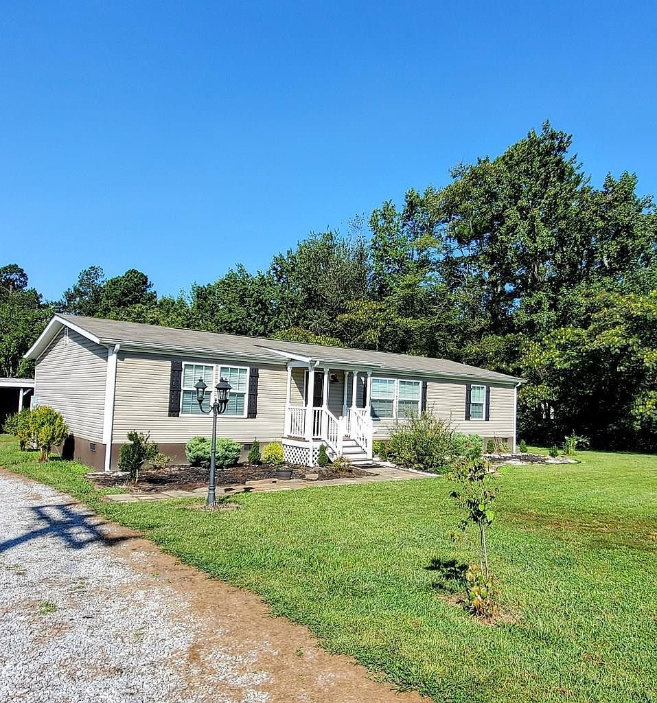 377 Rocky Hill Rd, Blackstone, VA 23824 | Zillow