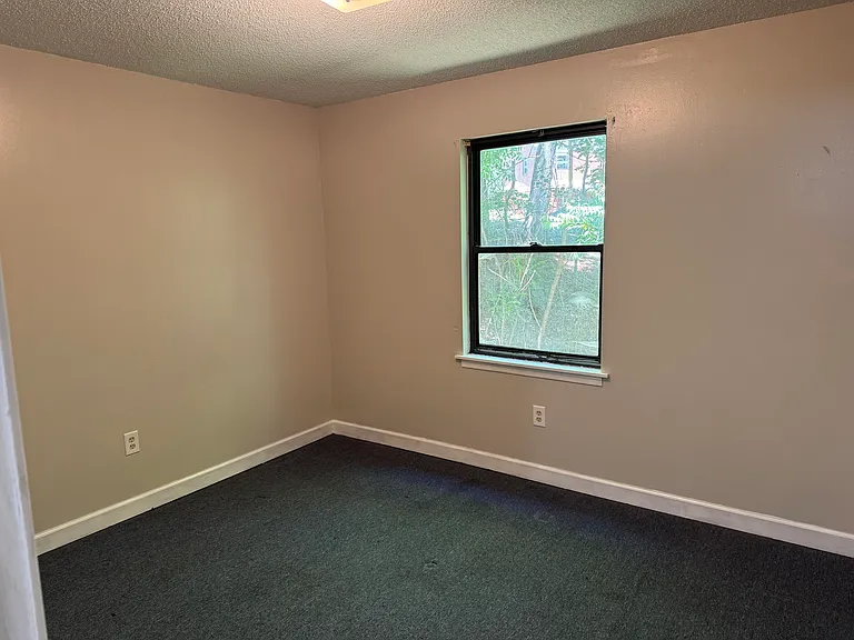 45 Vera Dr #12 — Photo 8