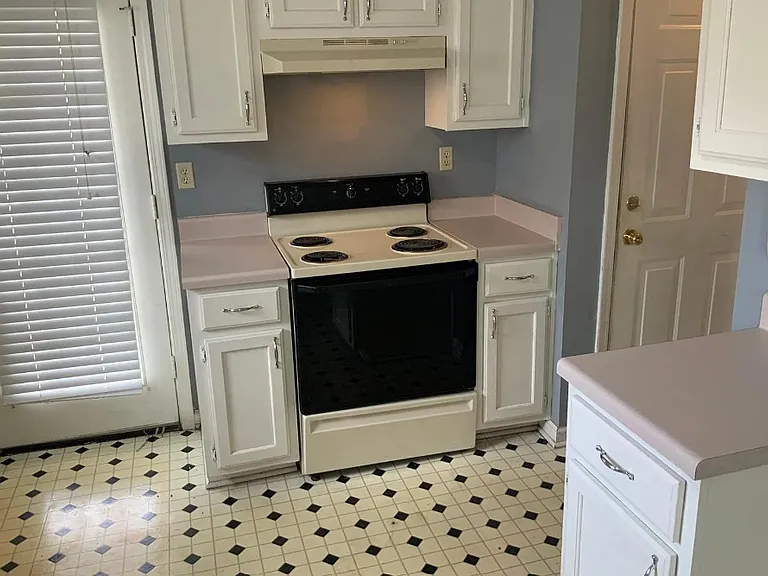 8394 Seagull Dr — Photo 6