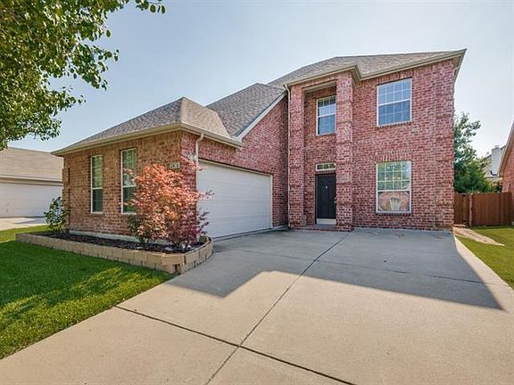 2nd image of 2416 Orchid Dr