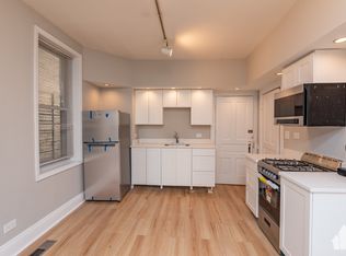 2334 N Southport Ave APT 1F, Chicago, IL 60614