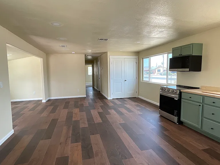 4505 S Calle Amigo — Photo 24