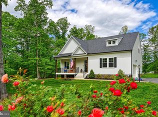 632 Noahs Landing Dr, Bumpass, VA 23024