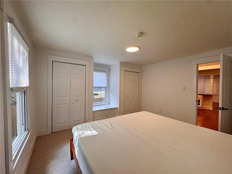 687 Brownwood Ave SE — Photo 15