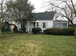 106 Cynthia Dr, Hampton, VA 23666
