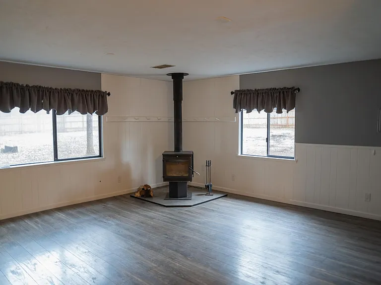 811 Paradise Gardens Rd — Photo 6
