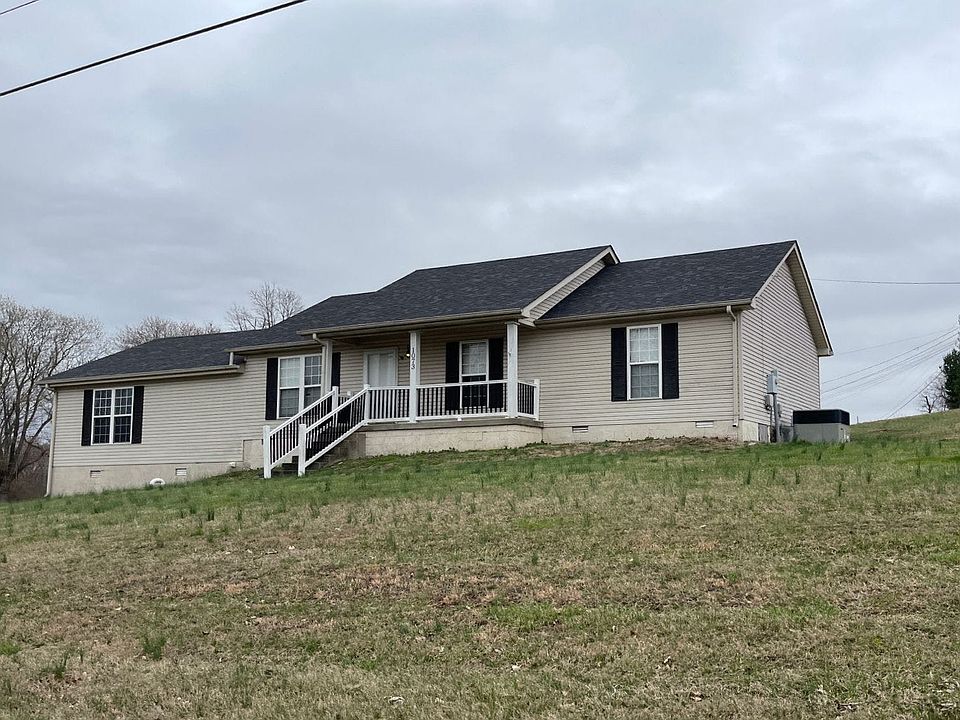 2nd image of 1073 Lake Rd
