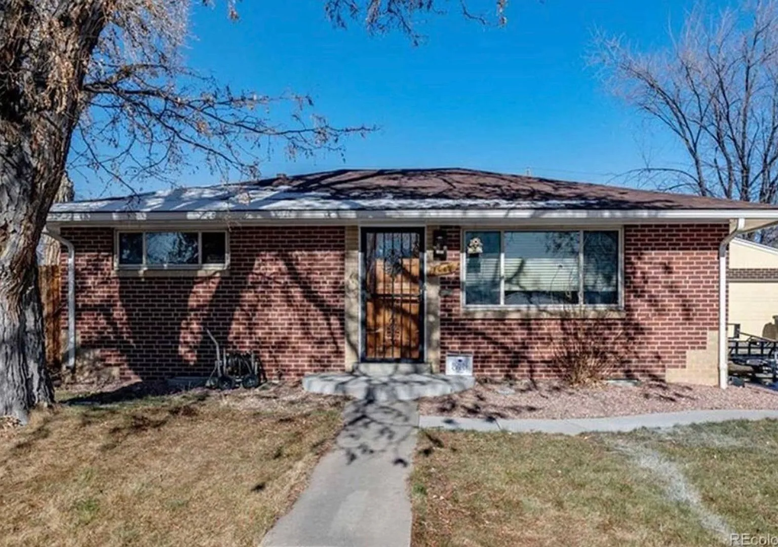 Spacious 3-Bedroom Home with Bonus Room, 2-Car Garage & Beautiful Fenced Backyard — Photo 1
