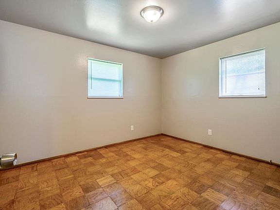 5th image of 1509 NE 33rd St