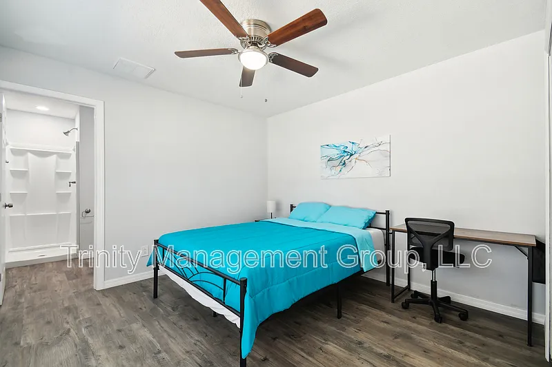Building Photo - 1051 Dogwood Dr #2