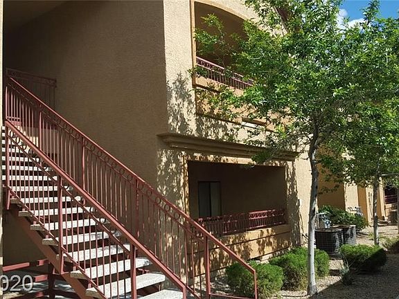 2nd image of 8250 N Grand Canyon Dr Unit 1034