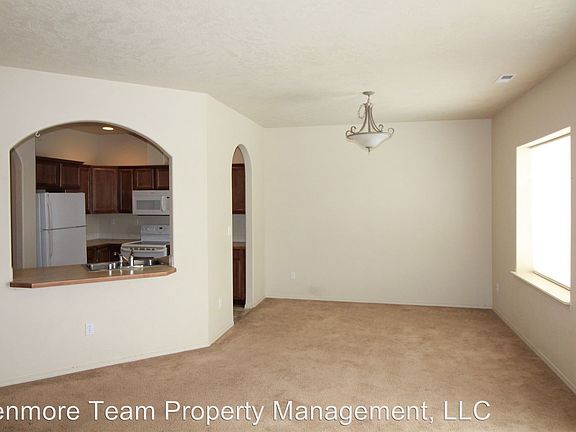3rd image of 9804 Vincenzo Dr