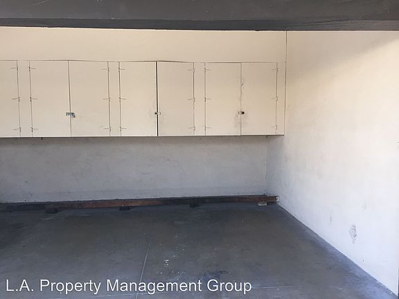 2nd image of 9541 Crenshaw Blvd APT 4