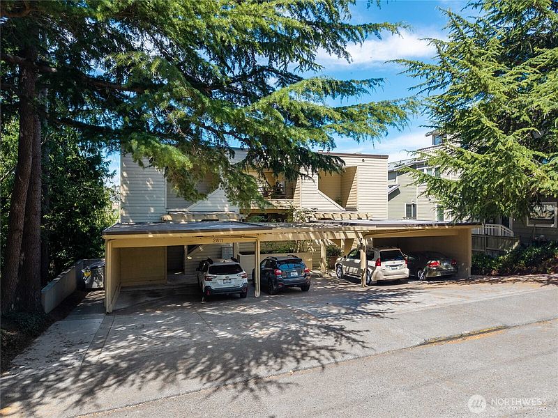 3rd image of 2811 14th Avenue W #100