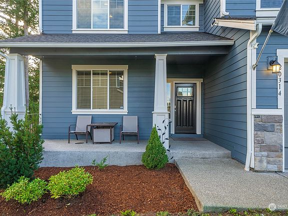 4th image of 20314 18th Ave Ct E