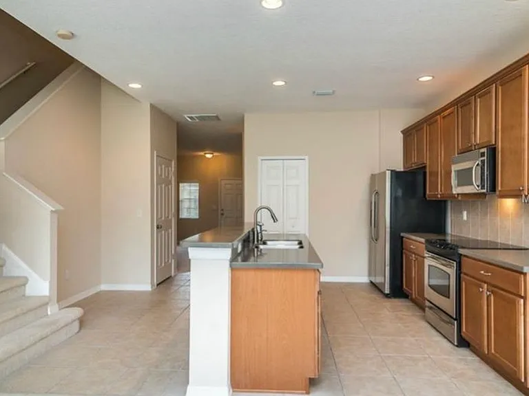 9306 Stone River Pl — Photo 6