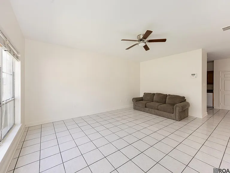 9540 Lindale Ave #A — Photo 3