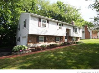 15 Garden Ter, Bristol, CT 06010
