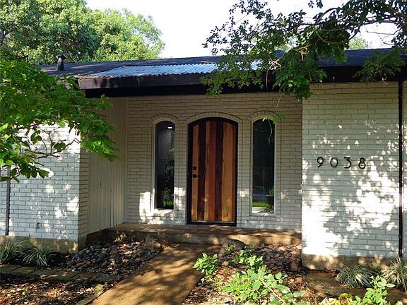 3rd image of 9038 Flicker Ln