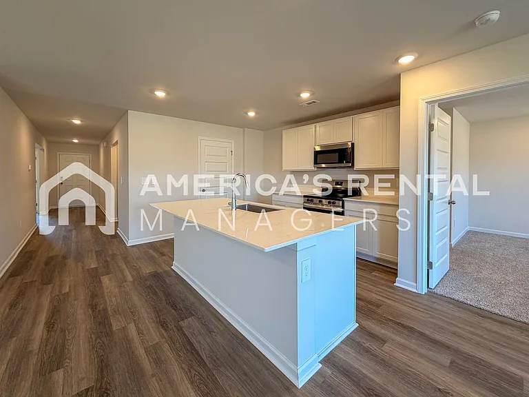 9945 Sequoyah Cove Dr SE — Photo 18