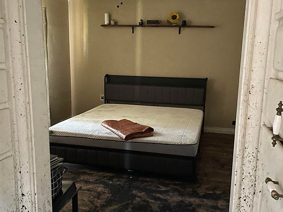 4th image of 601 N Newsom St