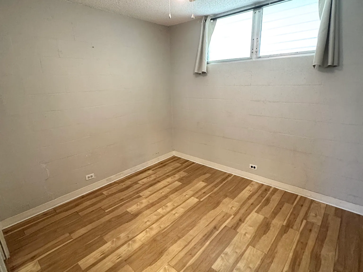 1234 Alexander St — Photo 4