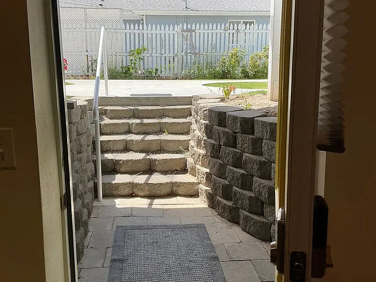 528 E Wapato Ave — Photo 15