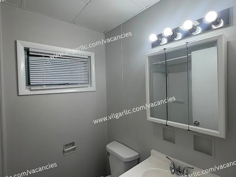 4200 Jefferson St — Photo 13