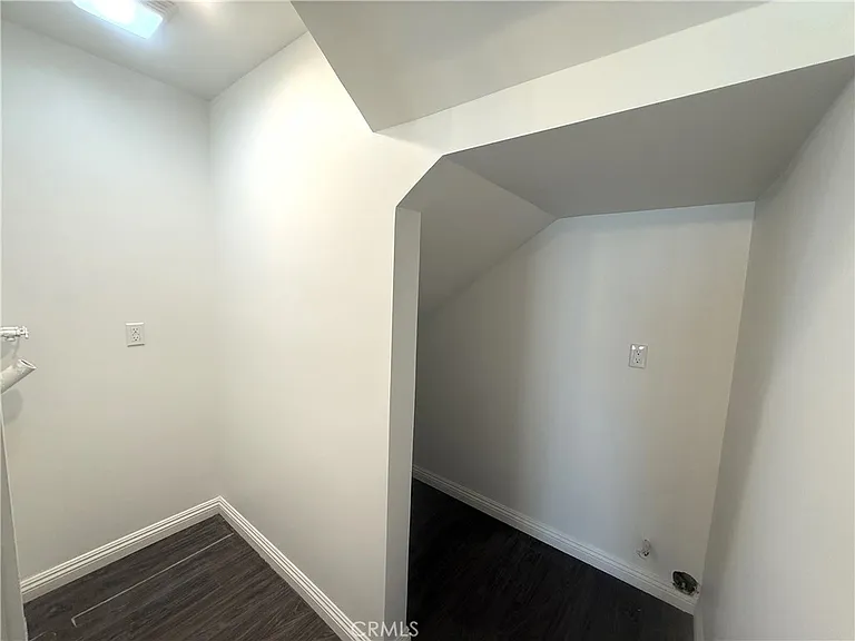 25205 Cypress St #7 — Photo 10
