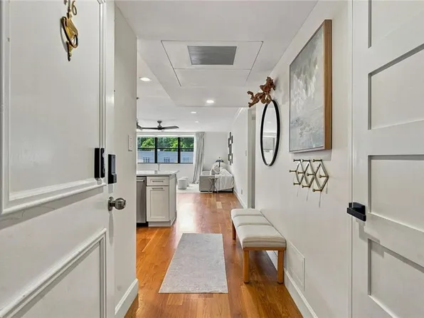 2965 Pharr Court South NW APT 416, Atlanta, GA 30305