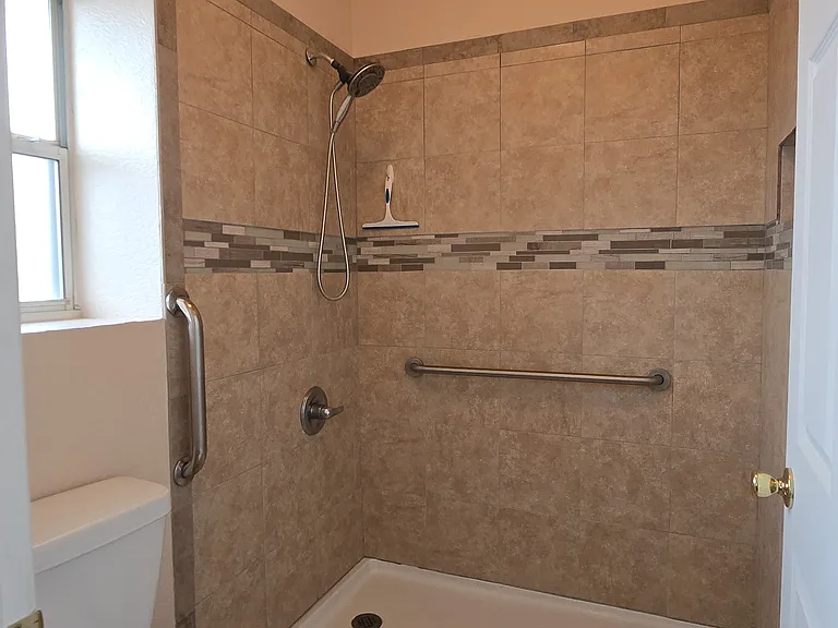 7665 Le Conte Dr — Photo 9