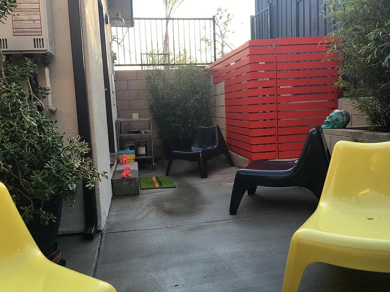 1642 N Adamson St — Photo 18
