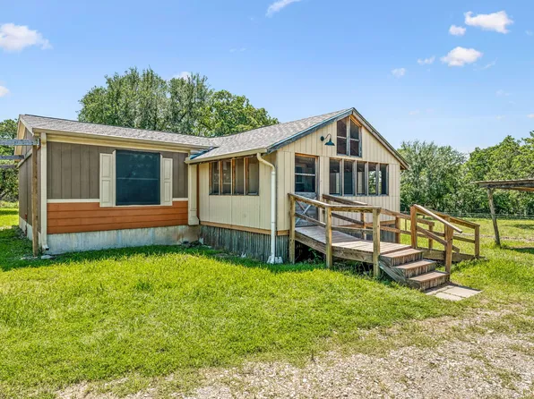 450 Whispering Oaks, Mineral Wells, TX 76067