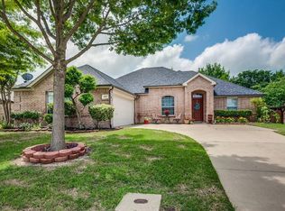 537 Branchwood Dr, Midlothian, TX 76065