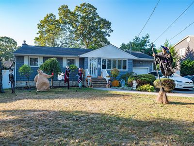 118 West 6th Street West 6th Street, West Islip, NY, 11795