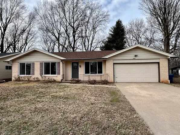 2803 S Dayton Avenue, Springfield, MO 65807