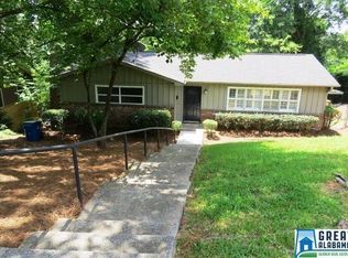 1525 Valley View Cir, Birmingham, AL 35209