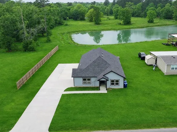 131 S Tyler Rd, Goodrich, TX 77335