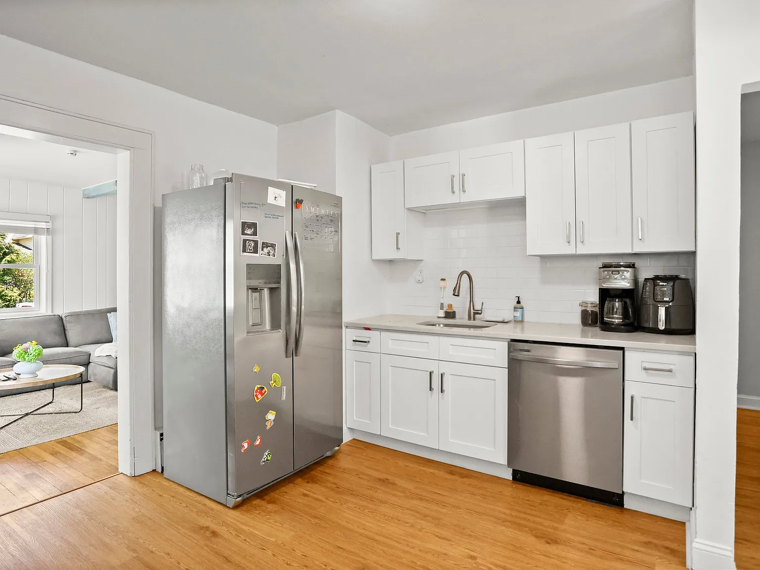 4 bed, 1800 sqft, $6,600 — Photo 4