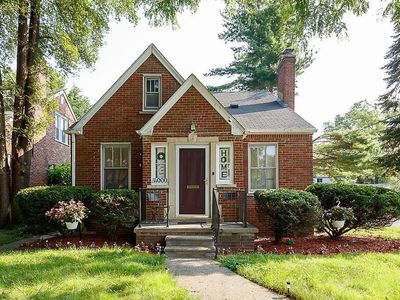 11000 Mogul St, Detroit, MI, 48224